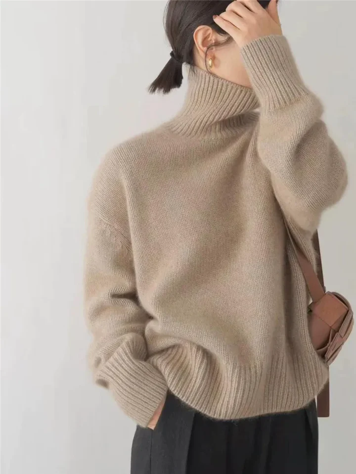 Neha - Refined Turtleneck Sweater