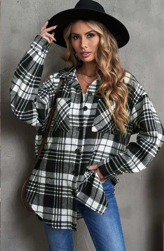 Louise - Plaid Chic Blazer