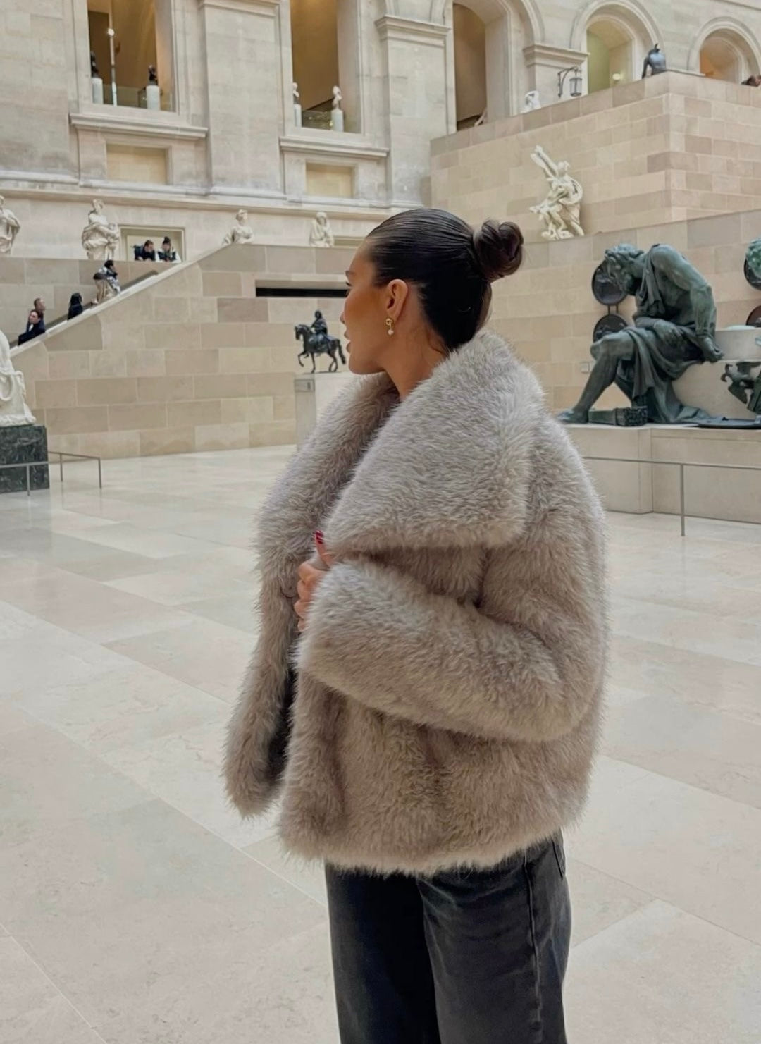 Gia - Fur Coat