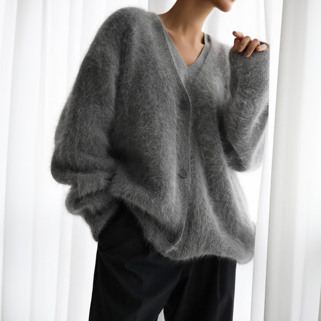 Mireille - Comfortable Cardigan